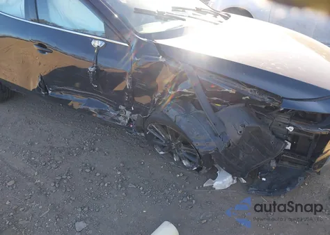 2020 Mazda Mazda3 Premium Package z USA, uszkodzony, nr VIN JM1BPBNM3L1154700